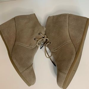Tom’s  Dessert Wedge ankle boot:bootie, size 11, beige/stone color